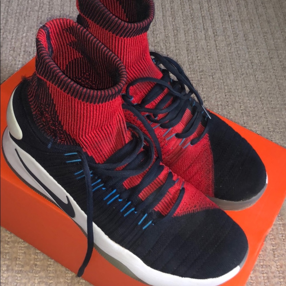 Men’s 2016 Nike Hyperdunk